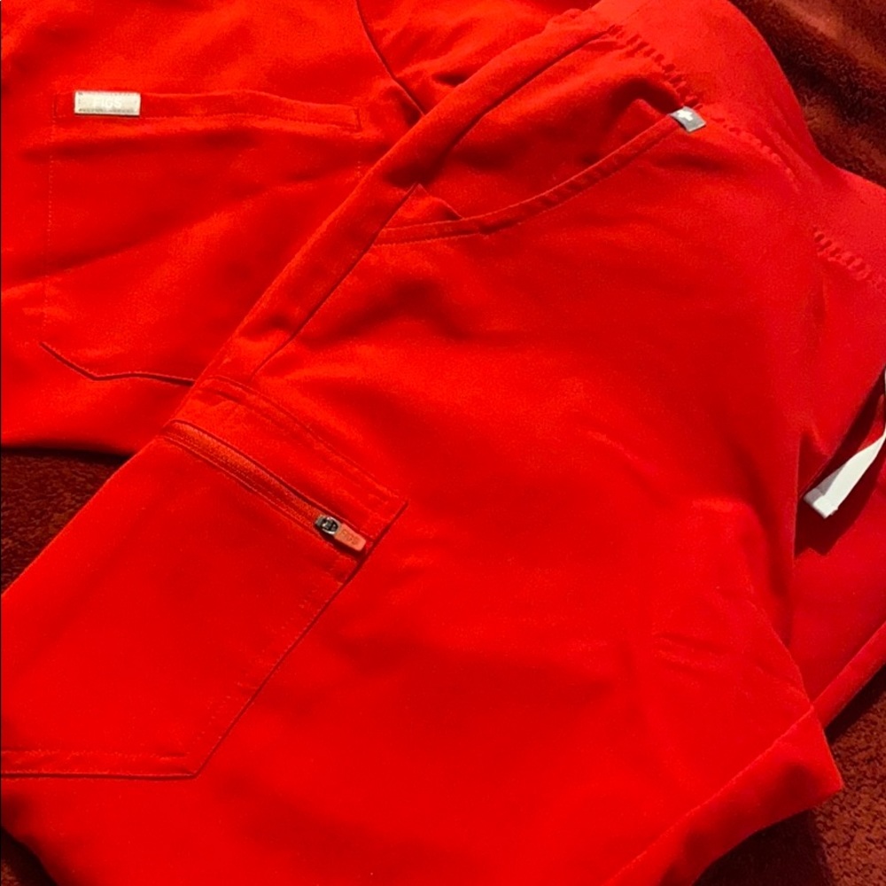 Figs joggers size Medium